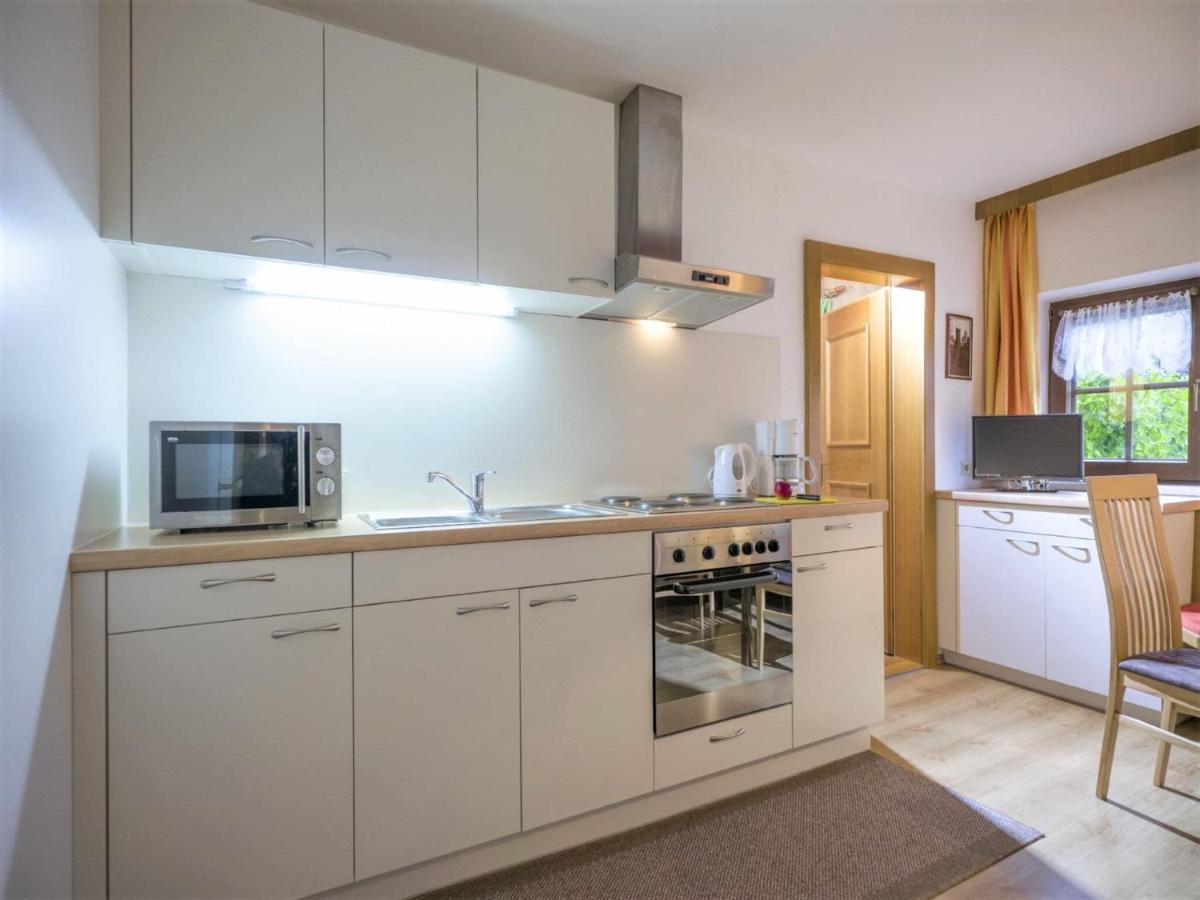Apartment In Top Location In Fuegen With Balcony Exterior photo
