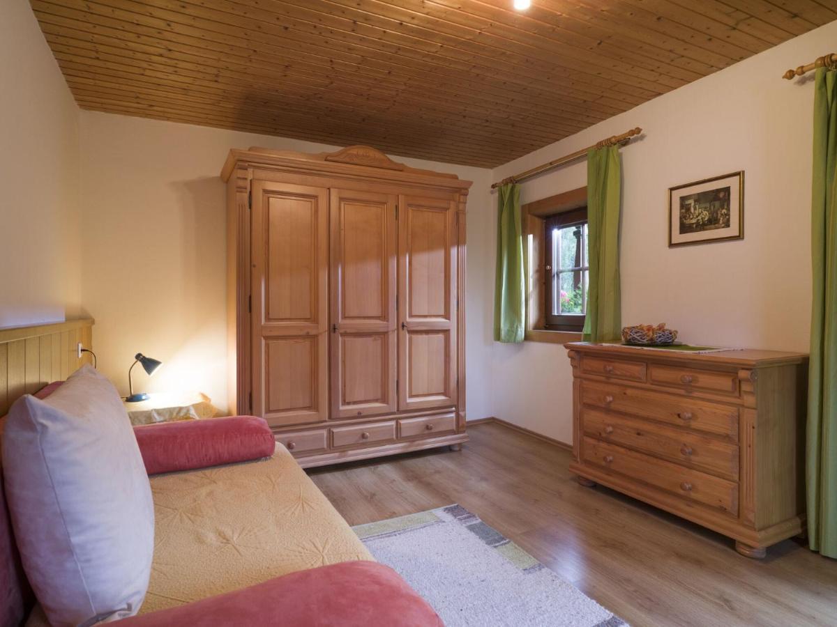 Apartment In Top Location In Fuegen With Balcony Exterior photo
